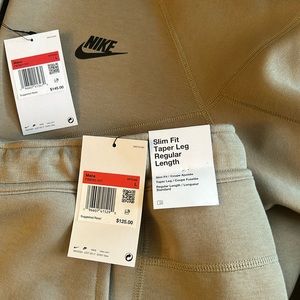 Nike Tech Sweatsuit